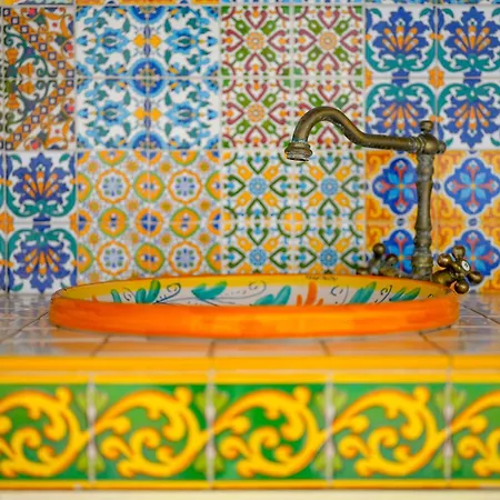Carlotta Con Piscina