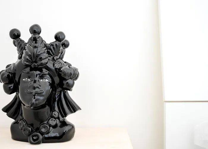 Carlotta Con Piscina * Lido di Noto