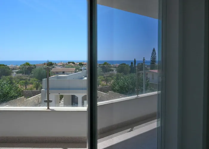 Villa Carlotta Con Piscina *