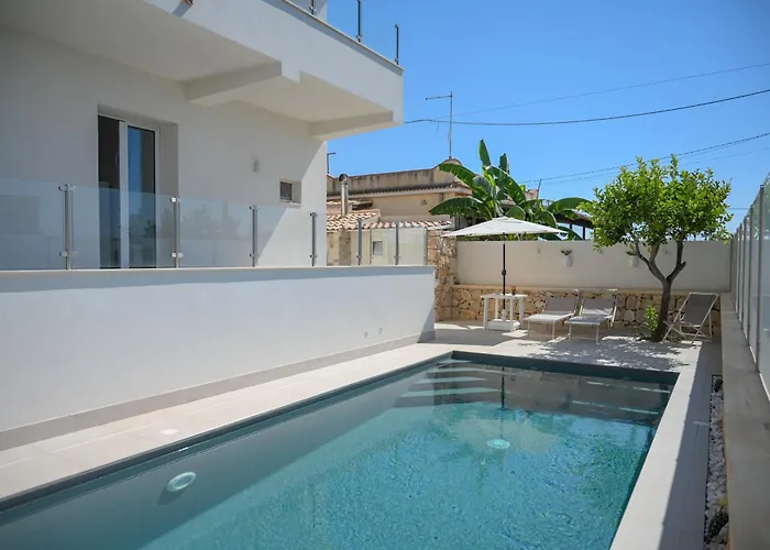 Villa Carlotta Con Piscina *